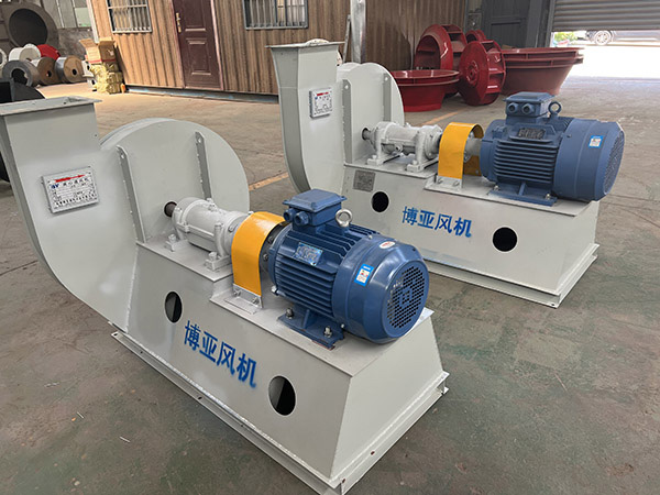 ����ַ������ķ��